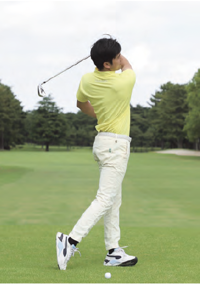 ゴルフスウィング3『ゴルフは右手の使い方だけ覚えれば上手くなる』