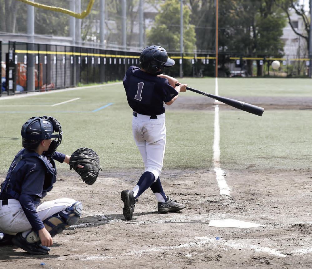 スイングの角度『少年野球　デキる選手はやっている「打つ・走る・投げる・守る」/井端弘和』