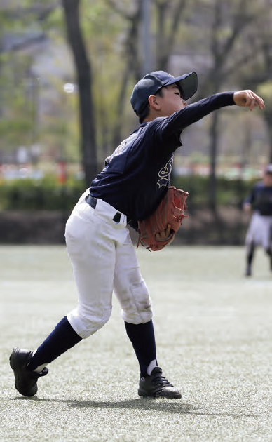 内野手と外野手の「送球時の注意」『少年野球　デキる選手はやっている「打つ・走る・投げる・守る」』