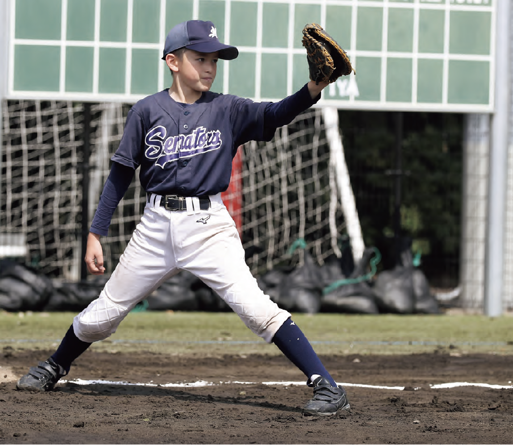 一塁手は少年野球「低学年」で特に重要『少年野球　デキる選手はやっている「打つ・走る・投げる・守る」』
