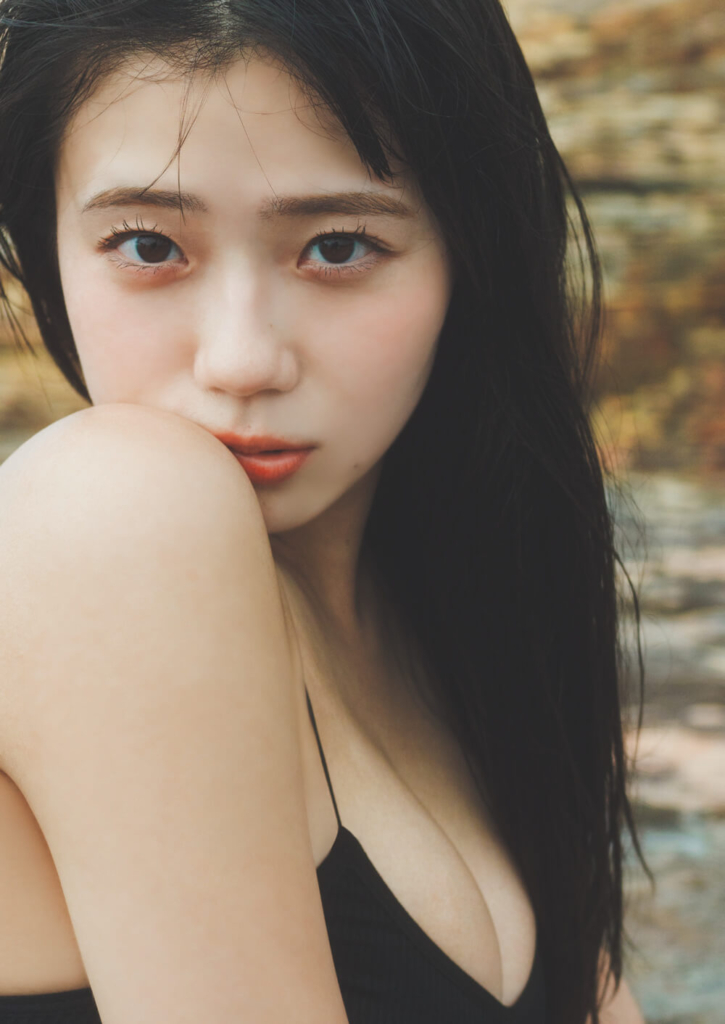工藤理子 ©HIROKAZU／集英社