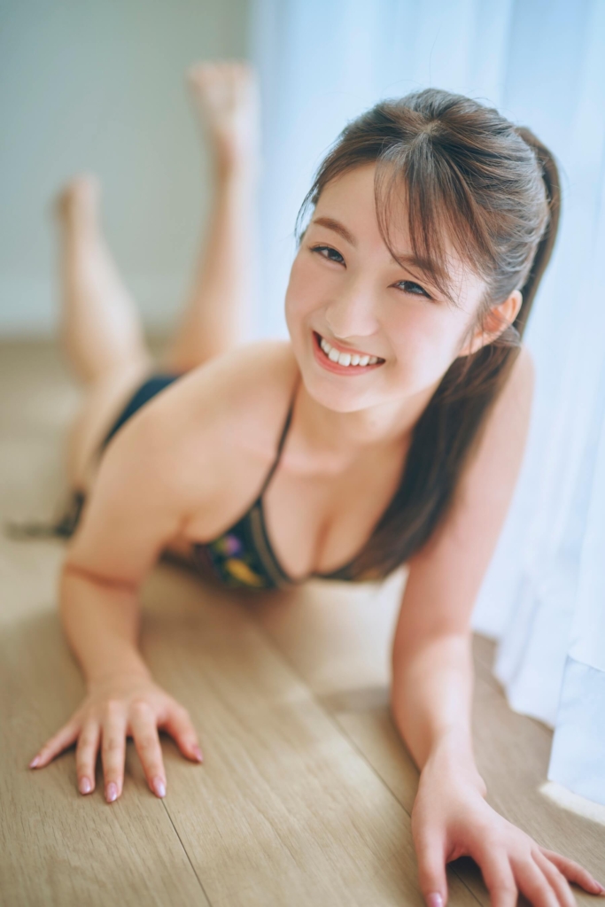 神凪りこ ©熊谷貫、岡本武志／集英社