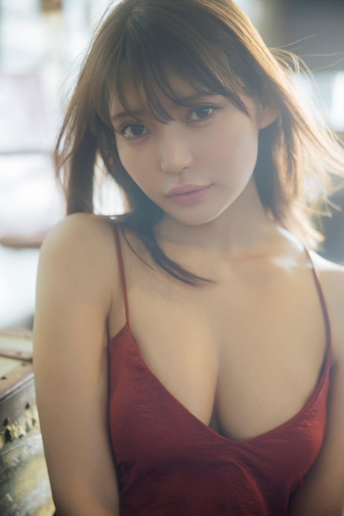 似鳥沙也加 ©KADOKAWA