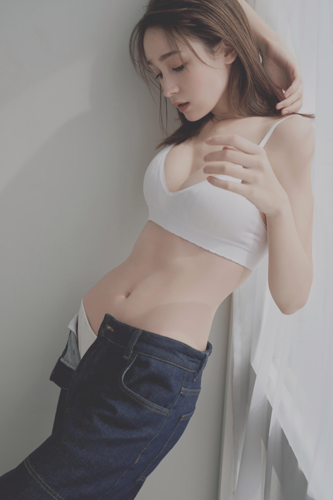 モデルとしてストイックに鍛えられた美しいボディを披露（藤井サチ 撮影／花盛友里）