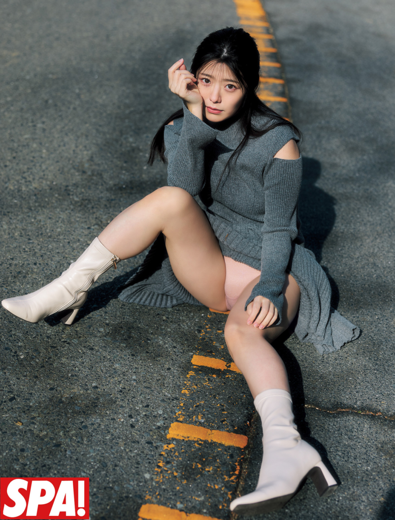 山田かな 撮影／高橋慶佑、ヘアメイク／新井祐美子、スタイリング／富田育子