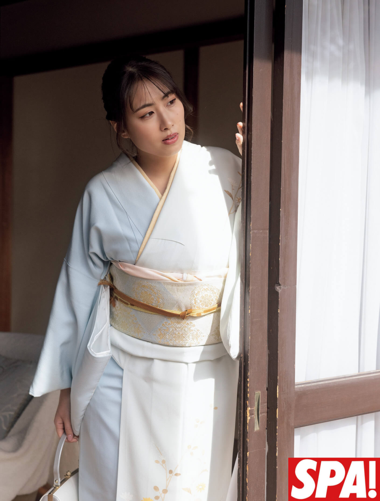 爽香 (C)撮影／中山雅文、ヘアメイク／小林阿佐美、スタイリング／八杉直美