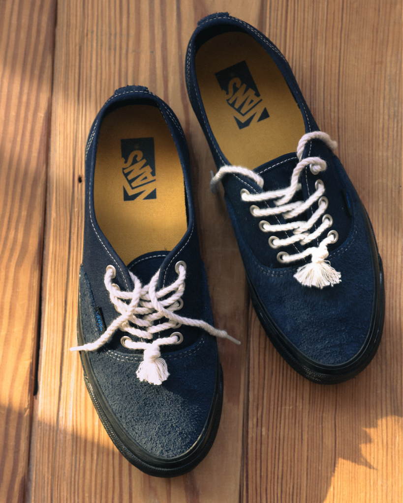 サントーニ　レースアップデッキシューズ 8 1/2 ブルー サントーニのクラシックなレースアップシューズを注文 | Voustenshoes.com