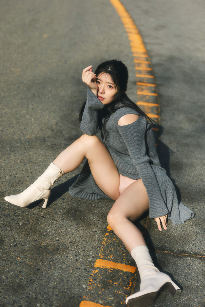 山田かな ©週刊SPA!編集部　撮影：高橋慶佑　ヘアメイク：新井祐美子　スタイリング：富田育子