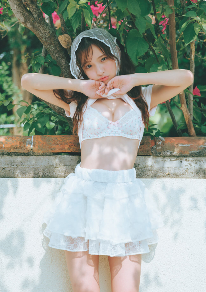 一ノ瀬瑠菜 ©前康輔／集英社