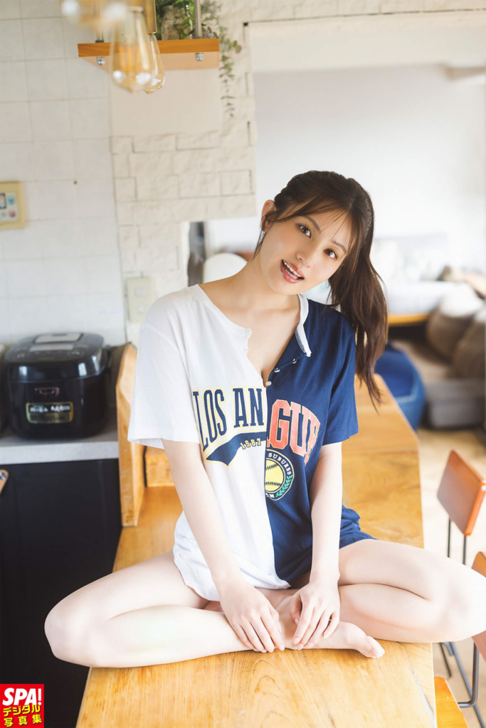 花咲楓香 ©藤本和典／扶桑社