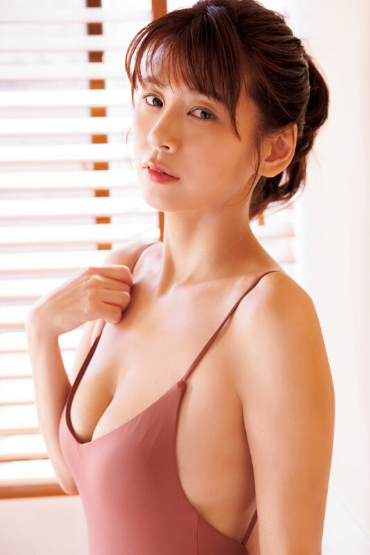 小阪由佳 ©ラインコミュニケーションズ